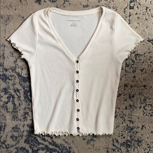 American Eagle cropped shirt